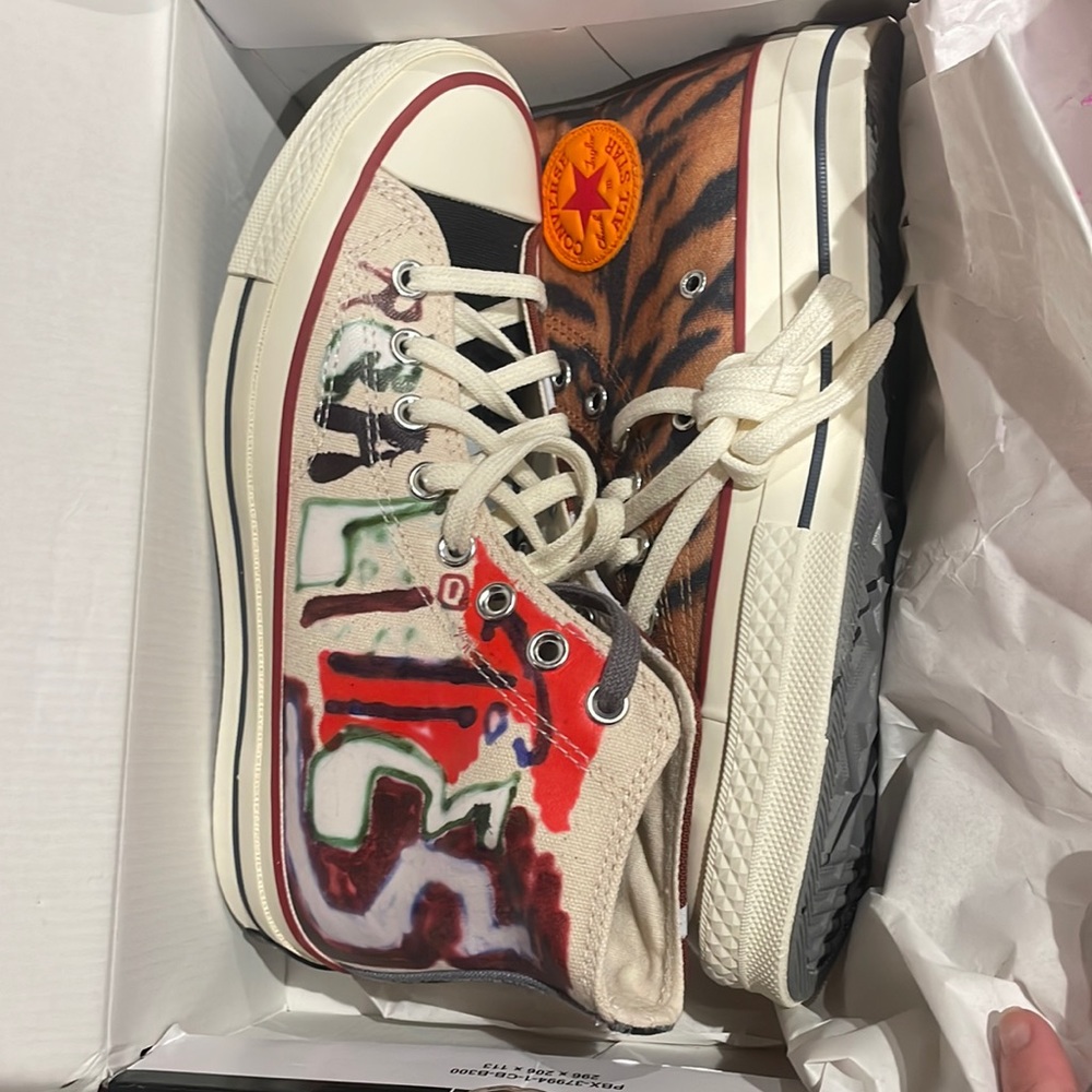 Come tees converse